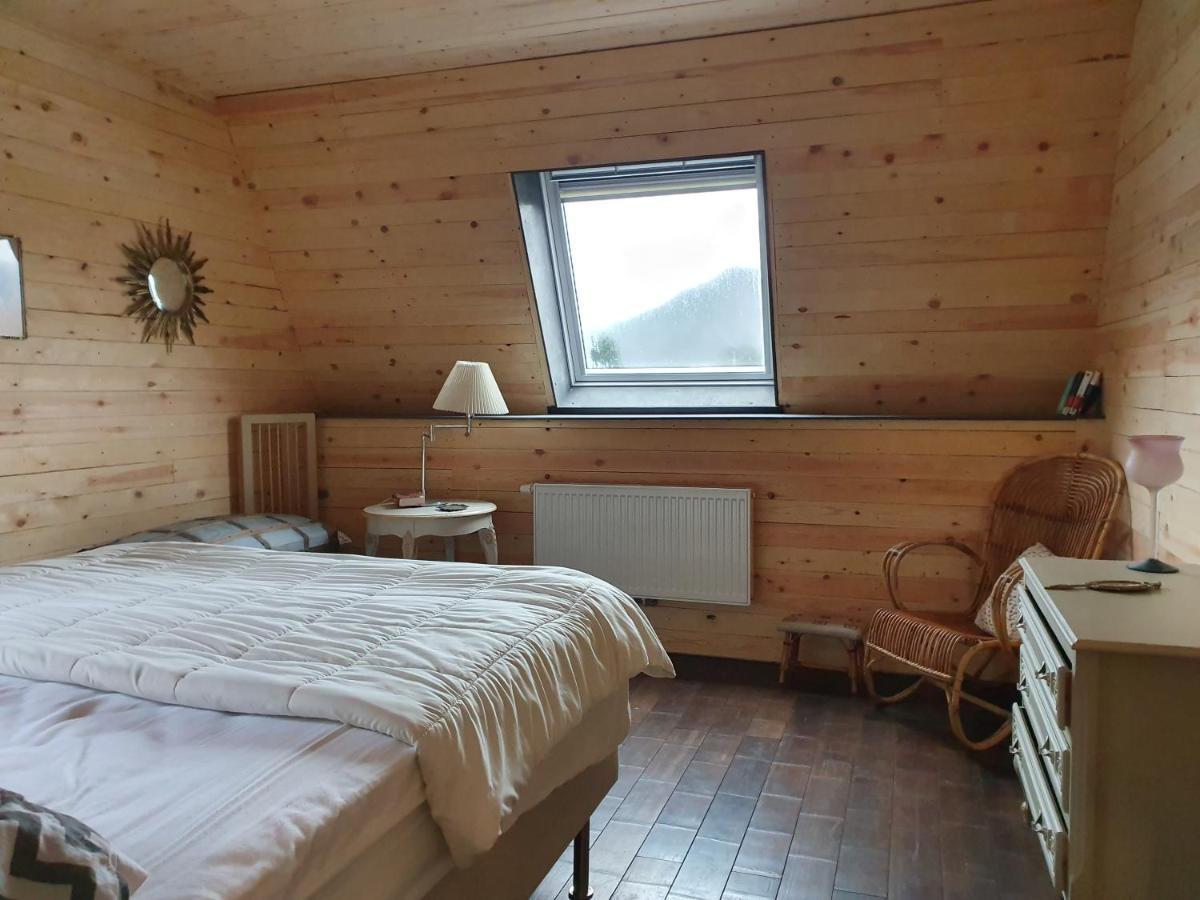 Ferienwohnung Vue Sur Meuse Profondeville Exterior foto